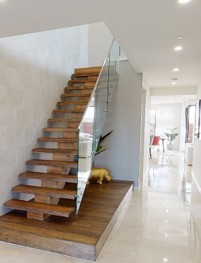 Hallway and Staircase Paint and Stain